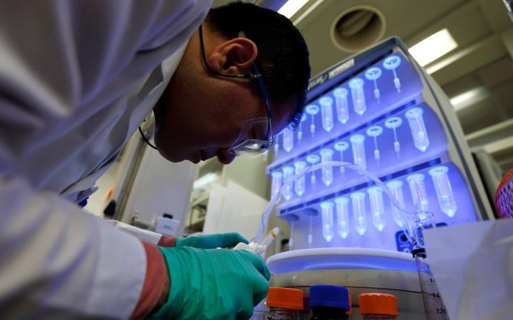 Peptide therapies gain popularity amid concerns over safety and regulation in the wellness industry