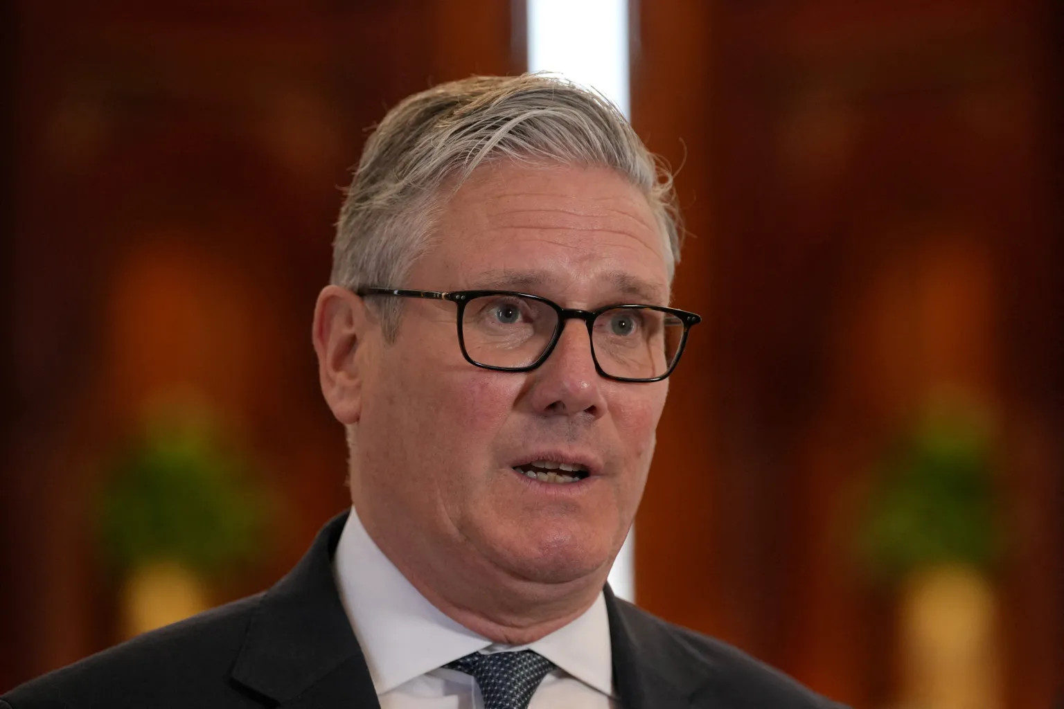 Pressure mounts on Keir Starmer as Mandelson scandal raises calls for resignation