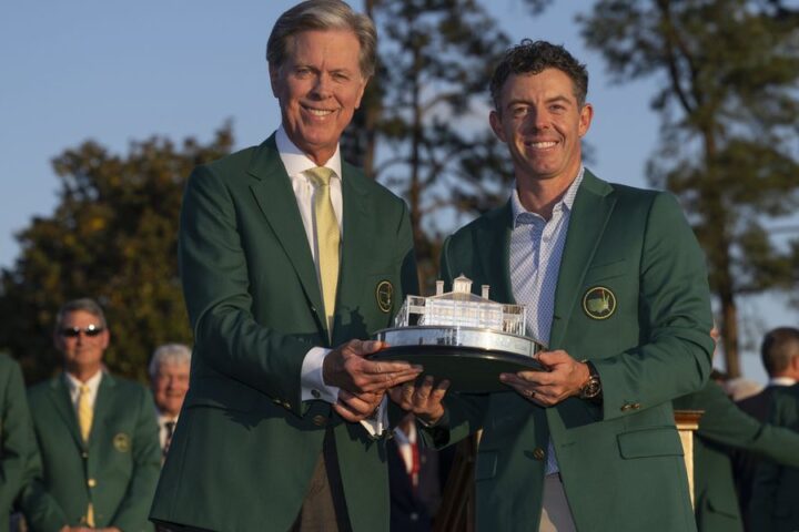 Rory McIlroy wins second consecutive Masters amid 'unfair advantage' allegations