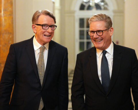 Starmer praises Mandelson in leaked text before US ambassador announcement