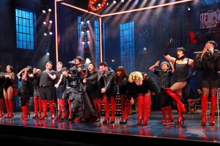 The growing trend of phone photography disrupts the magic of live theatre