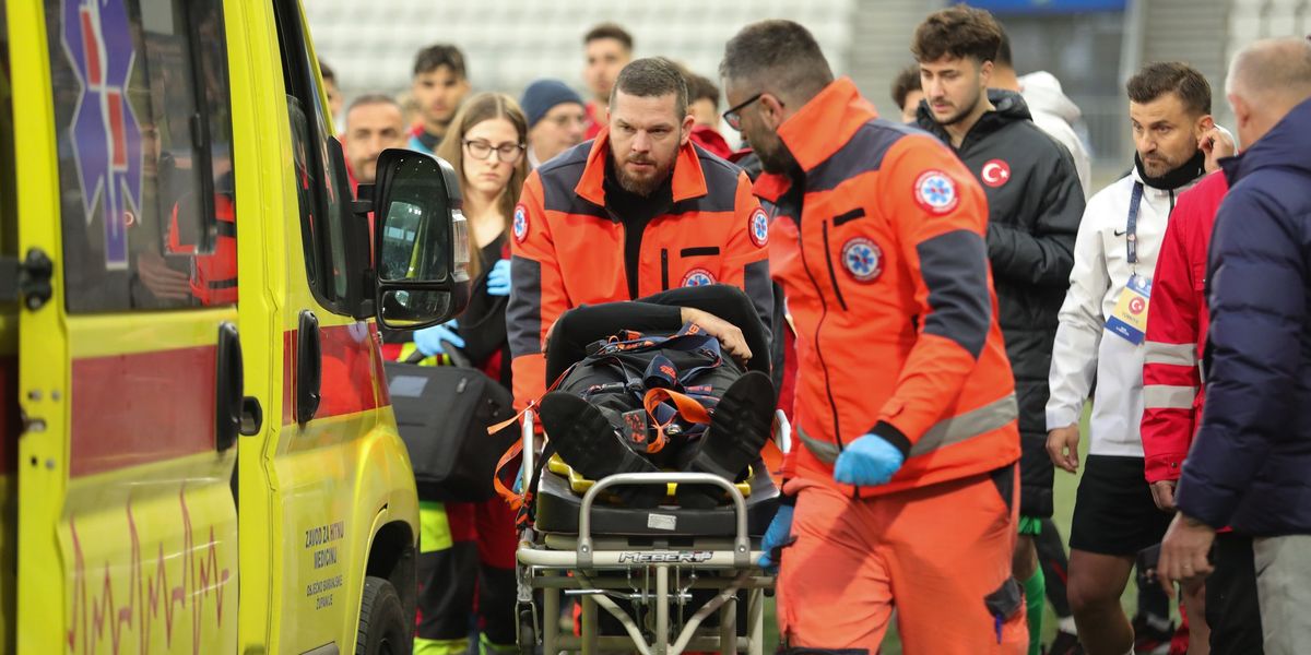 Turkey Under-21 coach Egemen Korkmaz collapses during match, hospitalized after incident