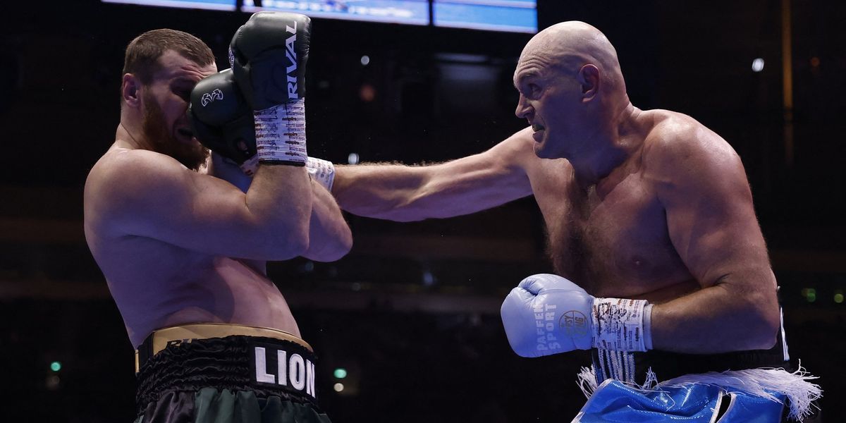 Tyson Fury secures unanimous decision over Arslanbek Makhmudov, sets sights on Anthony Joshua