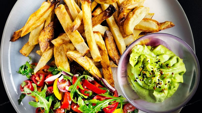 Ultraprocessed food consumption linked to increased dementia risk, even in healthy diets