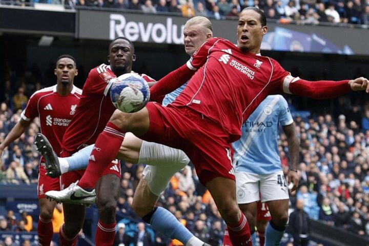 Virgil van Dijk criticizes Liverpool players for lack of effort in FA Cup defeat to Manchester City