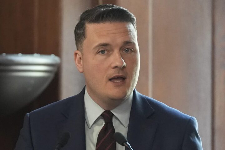 Wes Streeting advocates welfare cuts to fund increased military spending in the UK