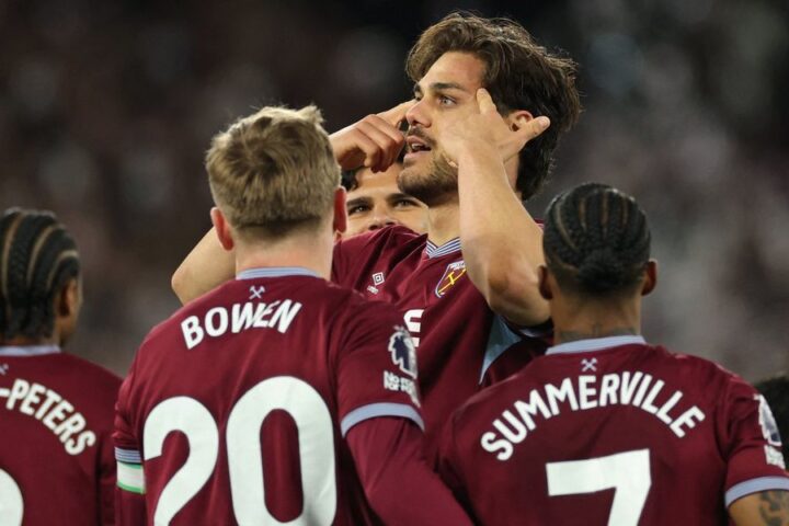 West Ham thrashes Wolves 4-0 as Tottenham falls into relegation zone