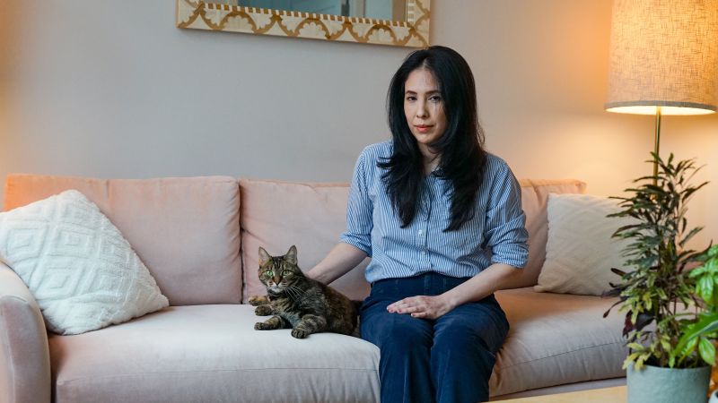 Women struggle with debilitating pain after mastectomies, seeking better treatment options