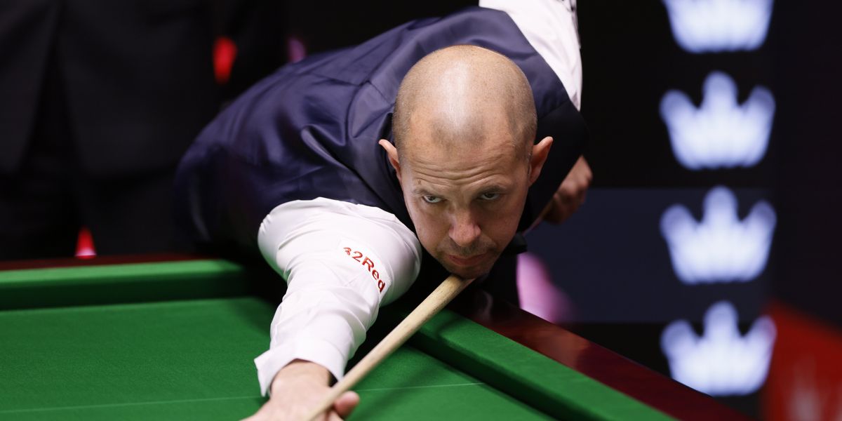 World Snooker Tour defends conditions after Barry Hawkins' criticisms at championship