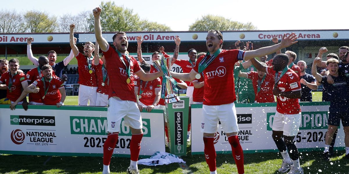 York City seals promotion to EFL with last-gasp equaliser against Rochdale
