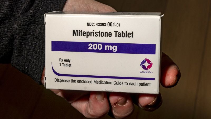 Appeals court reinstates in-person requirement for abortion pill access in the US