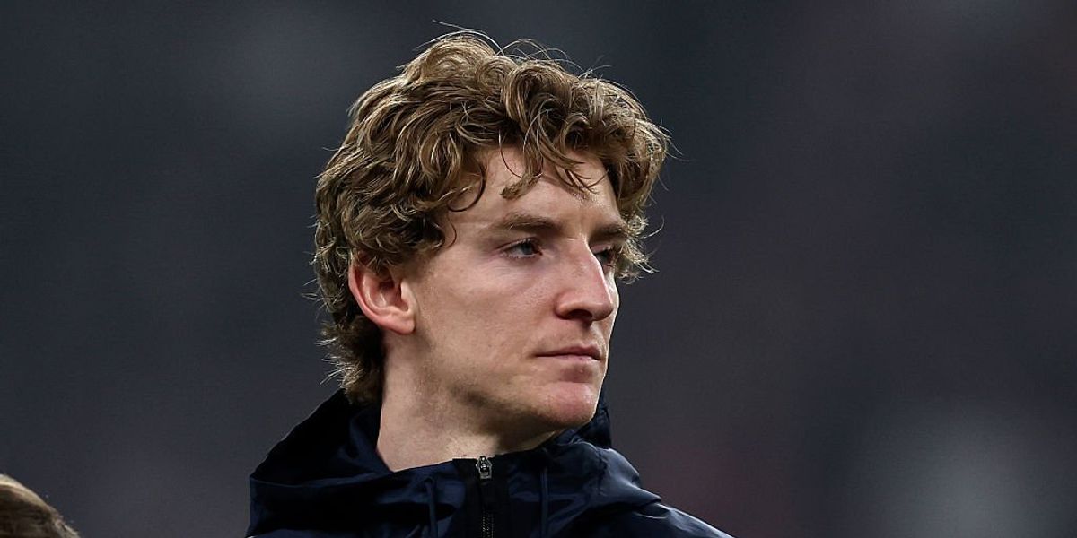 Barcelona confirm £70 million deal for Newcastle's Anthony Gordon