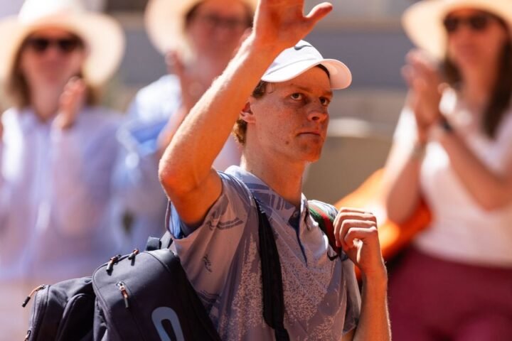 Boris Becker attributes Jannik Sinner's French Open exit to mental pressure rather than physical factors