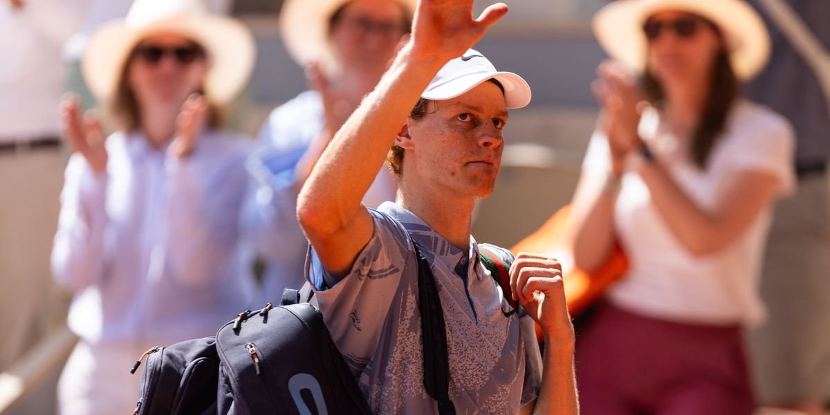 Boris Becker attributes Jannik Sinner's French Open exit to mental pressure rather than physical factors