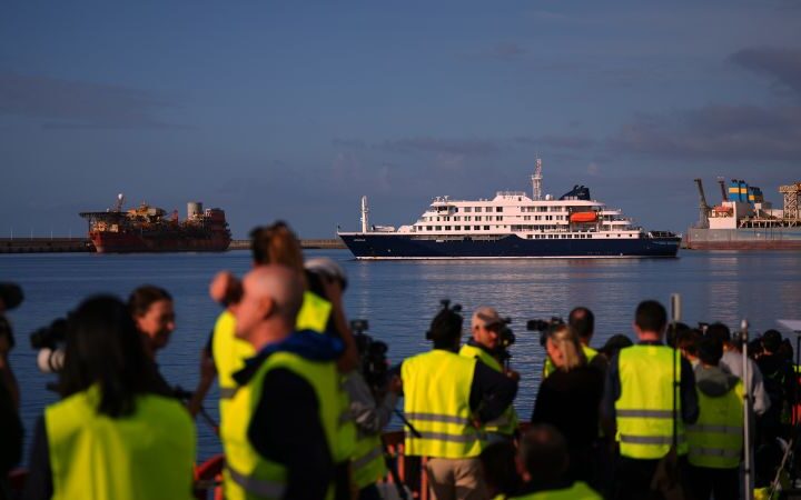 Canadian passenger on cruise ship tests presumptively positive for hantavirus