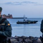 Cruise ship MV Hondius docks in Tenerife amid hantavirus outbreak; evacuations underway