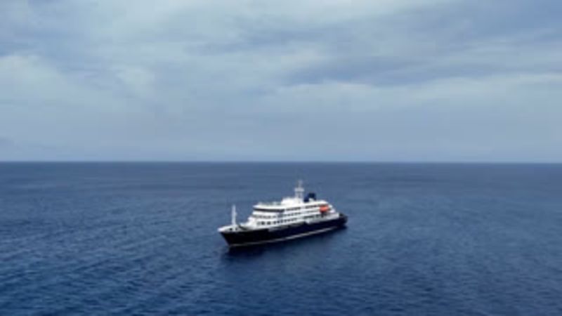 Cruise ship passengers affected by hantavirus arrive at specialized medical facility in Nebraska