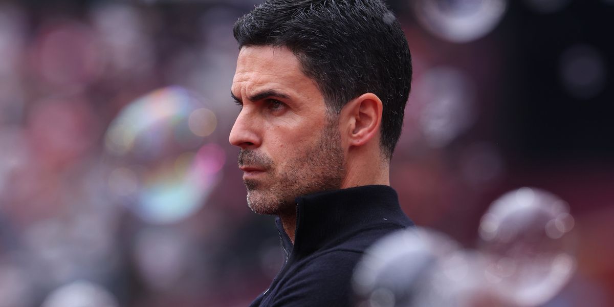 Gary Neville questions Mikel Arteta's tactical changes amid Ben White's injury against West Ham