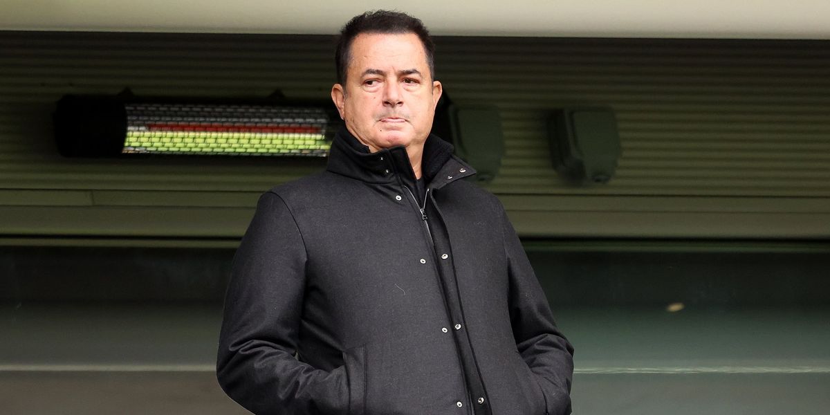 Hull City owner condemns Southampton's alleged spying as play-off final faces uncertainty