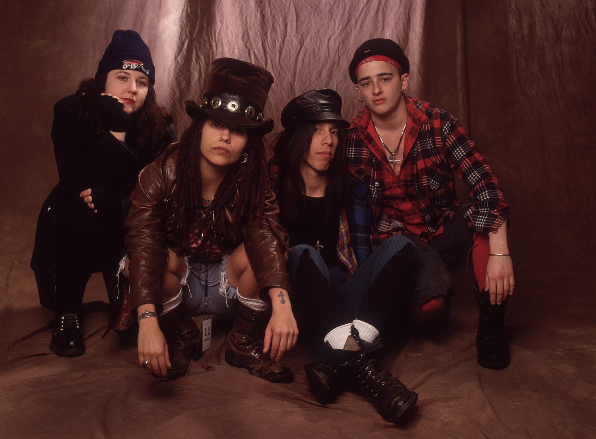 Linda Perry discusses her journey through cancer, loss, and artistic rebirth in new documentary