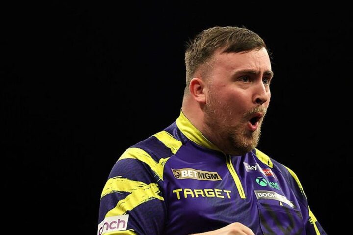 Luke Littler secures third consecutive Premier League win by defeating Luke Humphries in Leeds