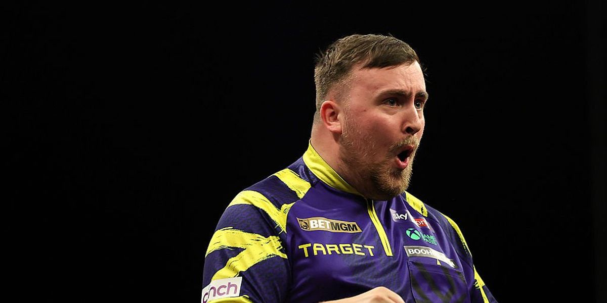 Luke Littler secures third consecutive Premier League win by defeating Luke Humphries in Leeds