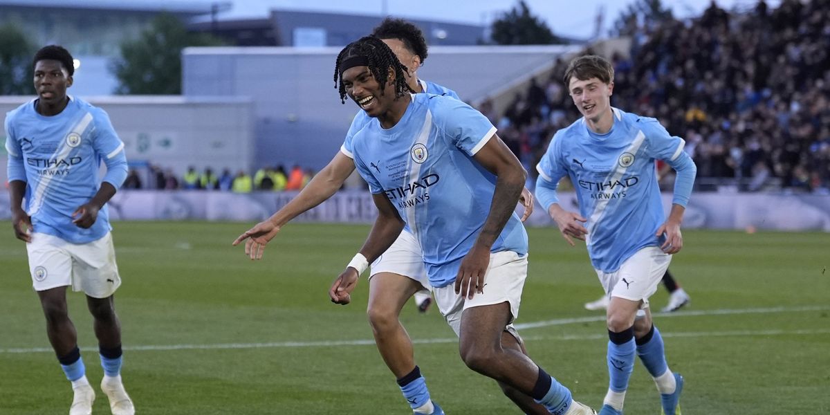 Manchester City secures FA Youth Cup title with late goal from Reigan Heskey
