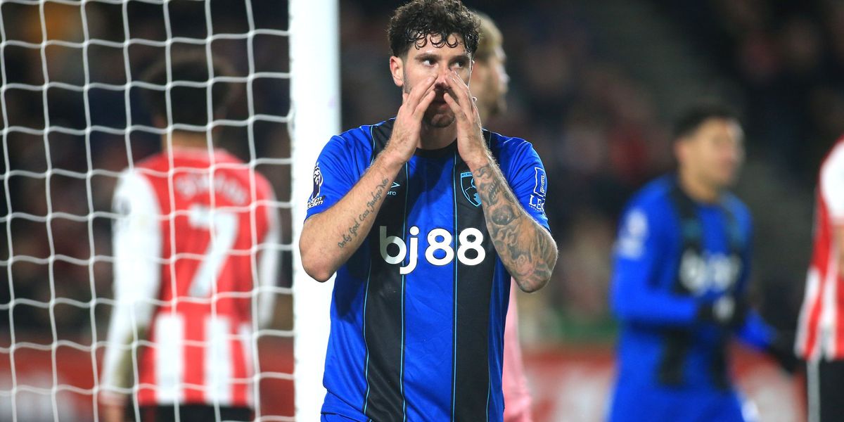 Marcos Senesi to leave Bournemouth at season's end as top clubs show interest