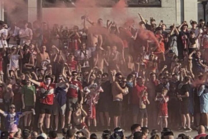 Middlesbrough fans target Keir Starmer with chants ahead of Championship play-off final