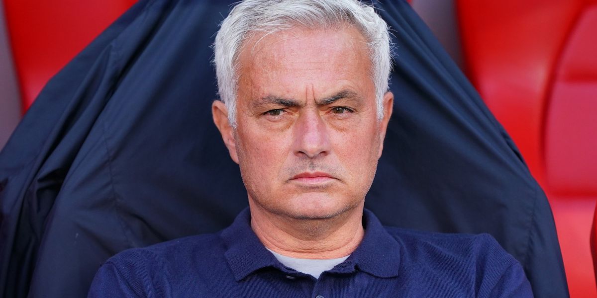Mourinho dismisses Real Madrid return speculation ahead of key Barcelona clash