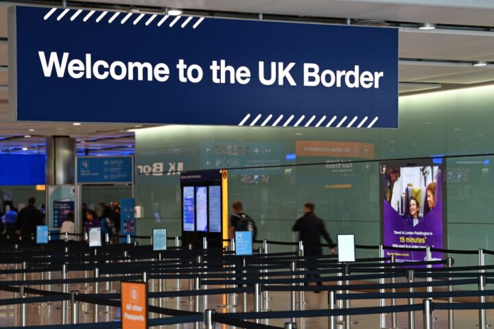 Net migration to the UK falls to lowest level since Covid at 171,000