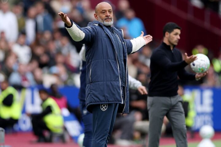Nuno Espirito Santo criticizes VAR after West Ham's late goal against Arsenal is disallowed