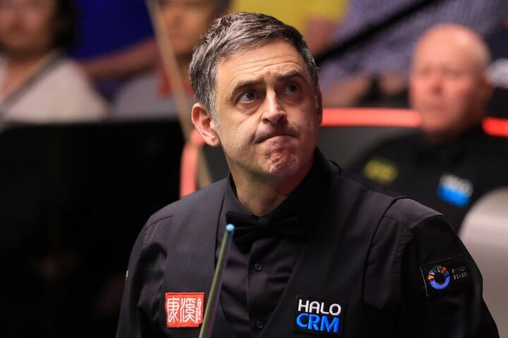 Ronnie O'Sullivan wins World Seniors Snooker Championship but admits to low confidence