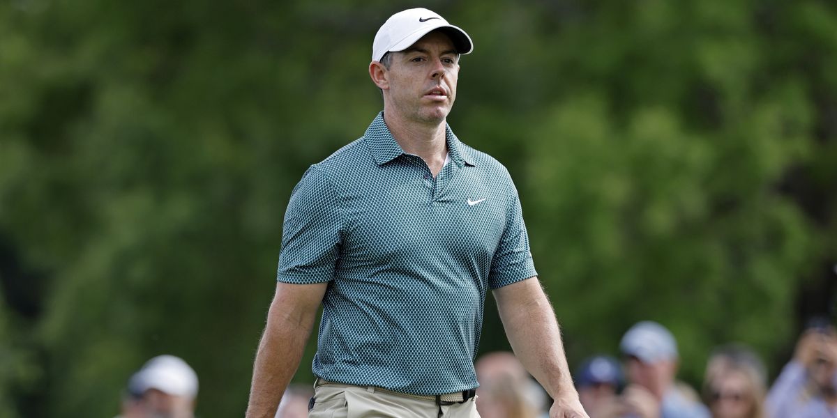 Rory McIlroy intervenes after crowd disturbance during Truist Championship round