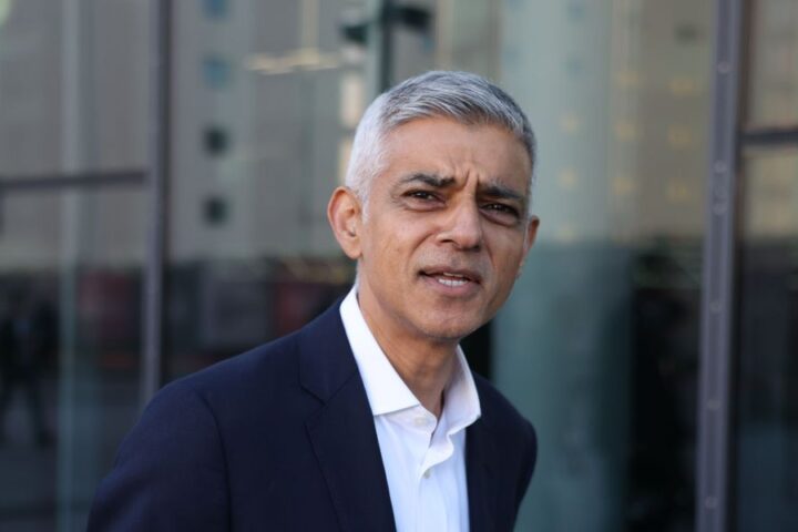 Sadiq Khan urges Londoners to back West Ham to avoid potential £2.5 million cost