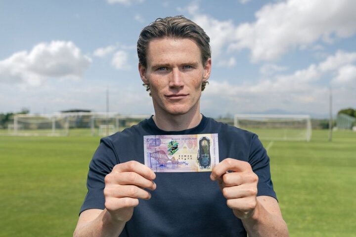 Scott McTominay honoured with new £20 banknote featuring iconic bicycle kick