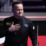 Shaun Murphy displays sportsmanship after reaching World Snooker Championship final