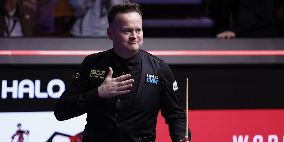 Shaun Murphy displays sportsmanship after reaching World Snooker Championship final