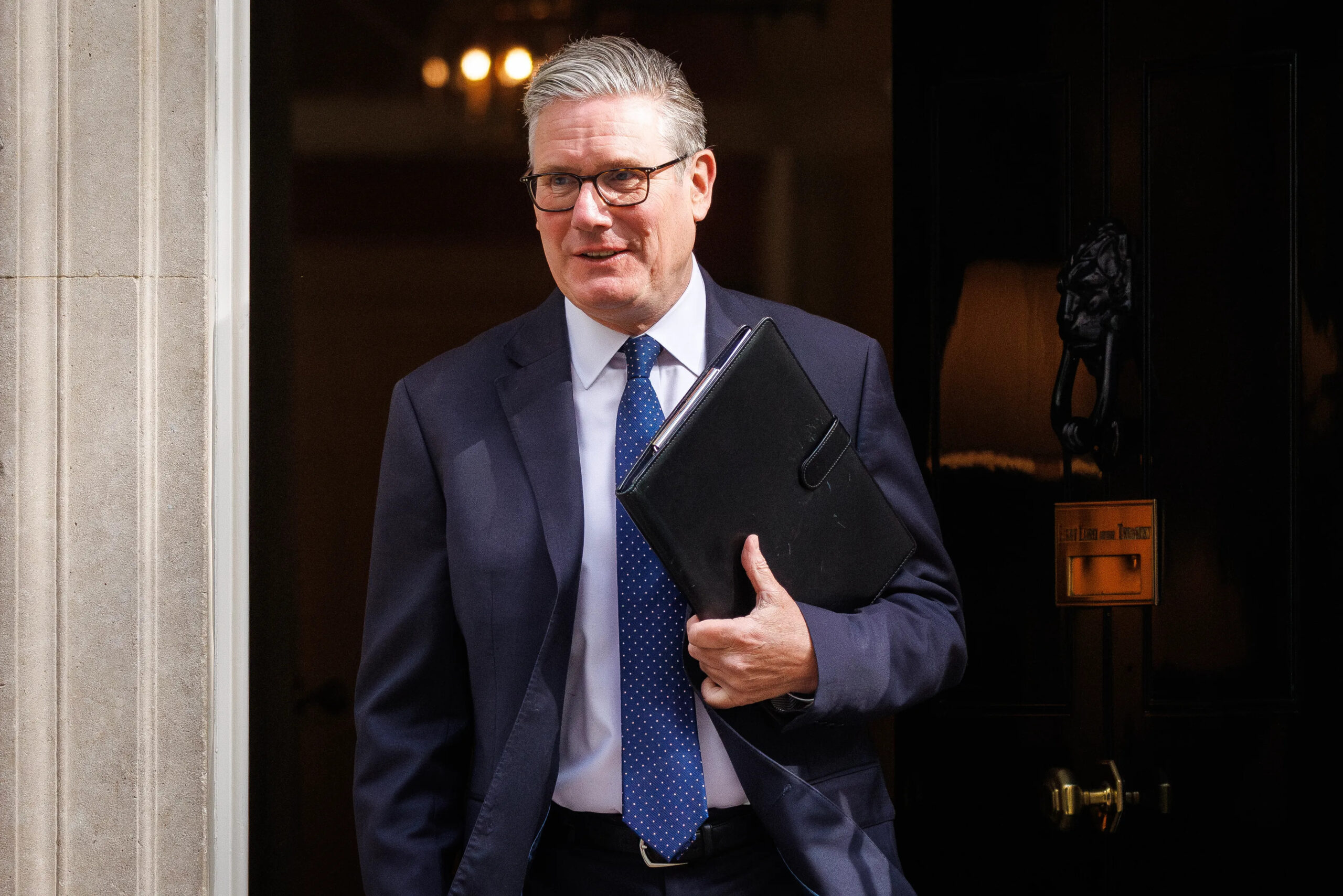 Starmer pledges full backing to Burnham in pivotal by-election despite leadership concerns