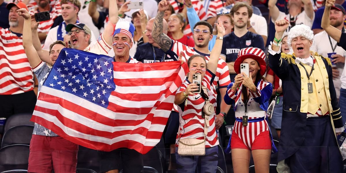 American fans face backlash over World Cup chants as NFL players weigh in