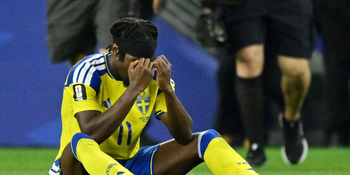 Anthony Elanga's viral reaction masks Sweden's progression to World Cup knockout stage
