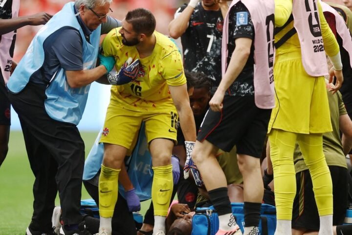 Chaos ensues after Ismael Kone's horrific leg injury in Canada’s World Cup victory over Qatar