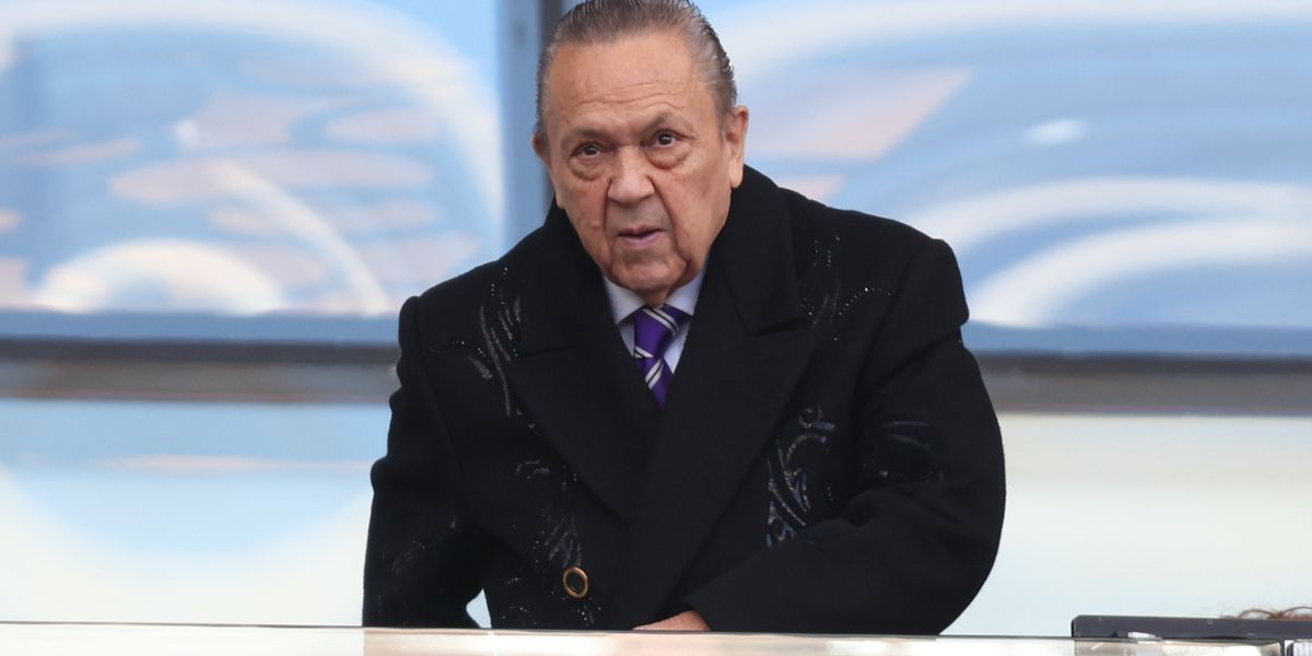 David Sullivan resigns from West Ham following serious historic allegations