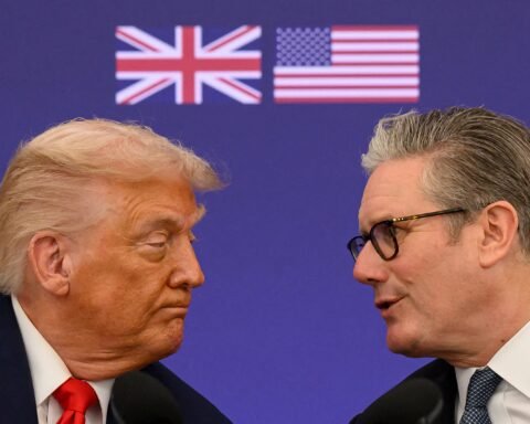 Donald Trump claims Keir Starmer will resign, criticizes failures on immigration and energy