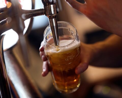 Drinkers to use digital ID for alcohol purchases by autumn