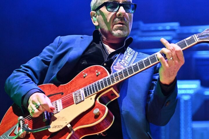 Elvis Costello's Royal Albert Hall performance marked by sound issues and mixed reception