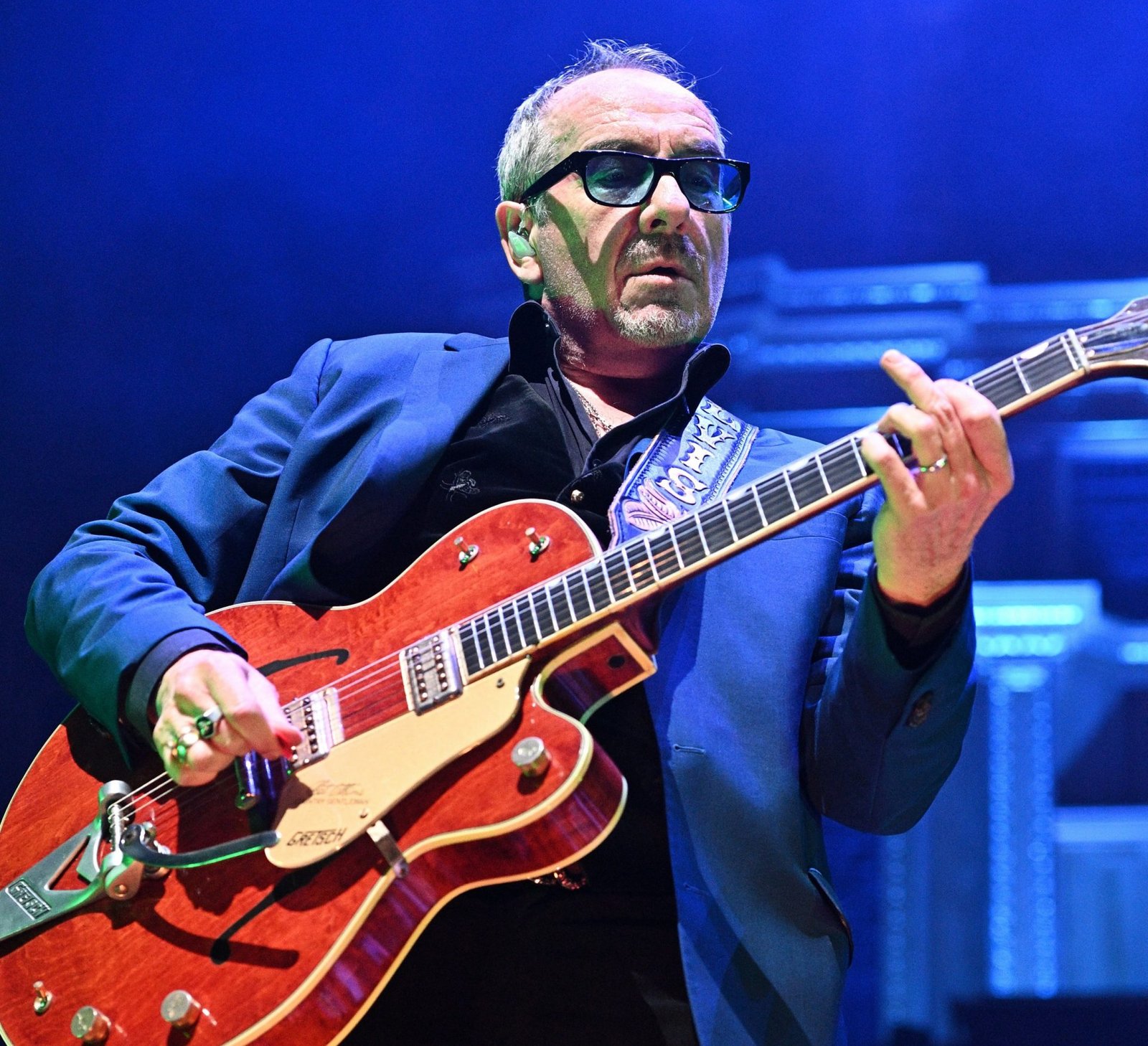 Elvis Costello's Royal Albert Hall performance marked by sound issues and mixed reception