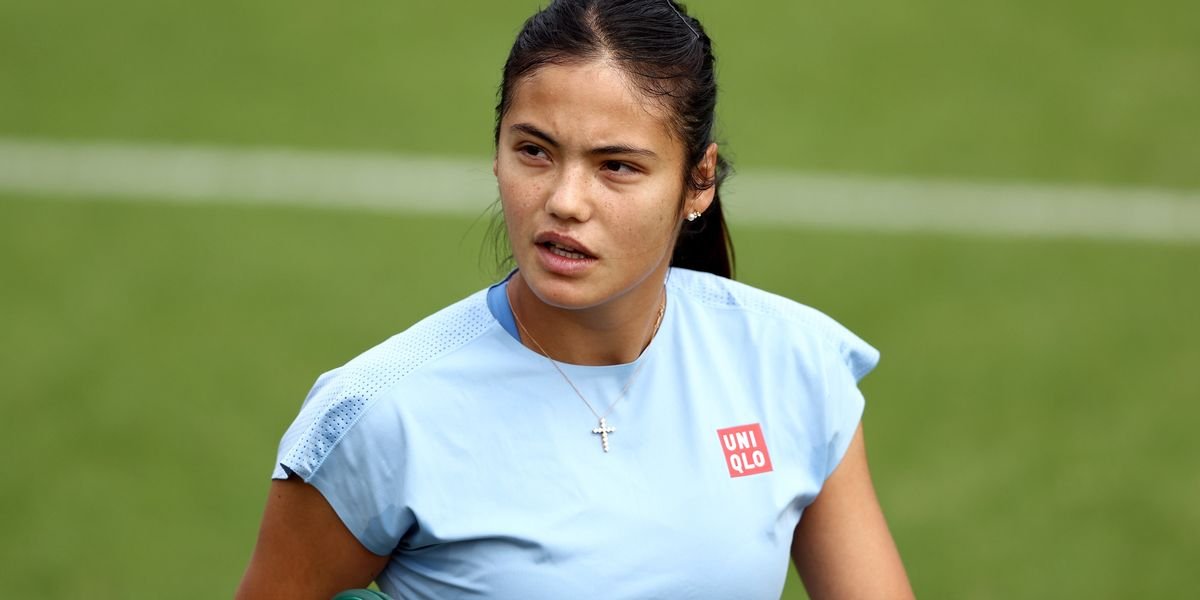 Emma Raducanu to receive £40,000 from Wimbledon despite withdrawal due to injury