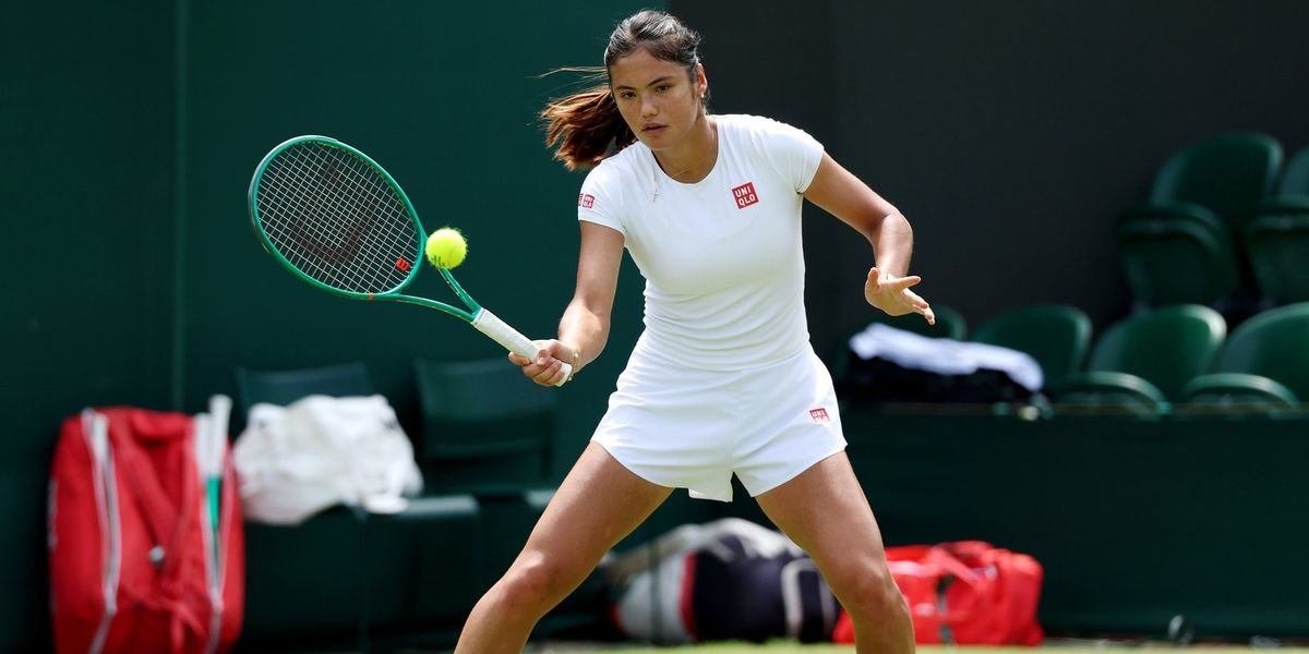 Emma Raducanu's practice session interrupted amid fitness concerns ahead of Wimbledon
