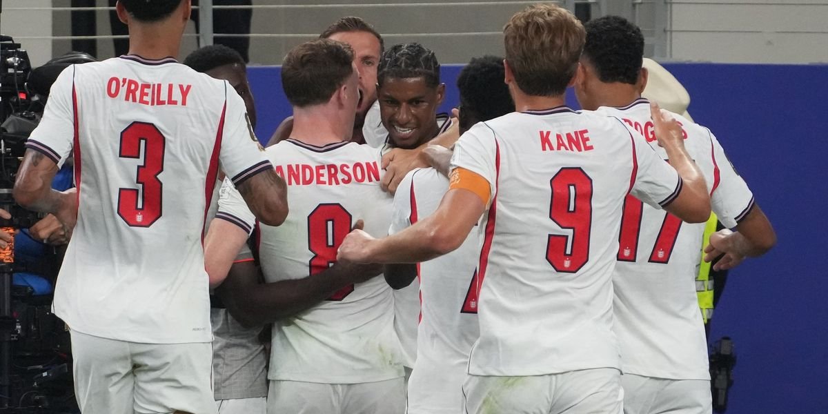 England begins World Cup campaign with 4-2 victory over Croatia